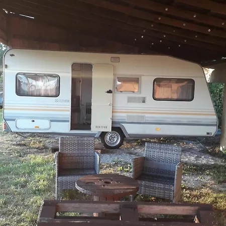 Campsite Rossu Haagissuvila *